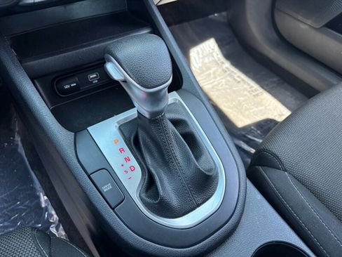 Used 2023 Kia Forte LXS FWD image 18