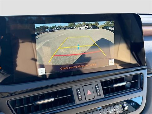 New 2025 Lexus ES 350 w/ Premium Package image 34