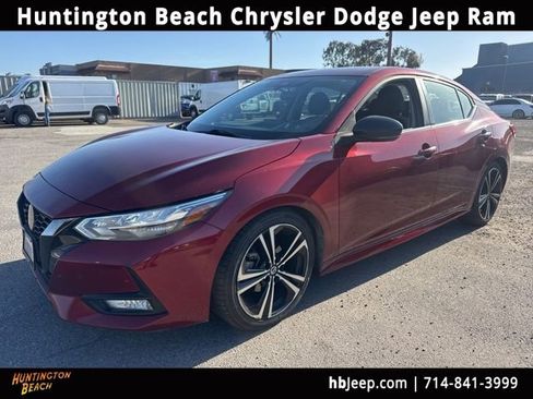 Used 2020 Nissan Sentra SR image 1