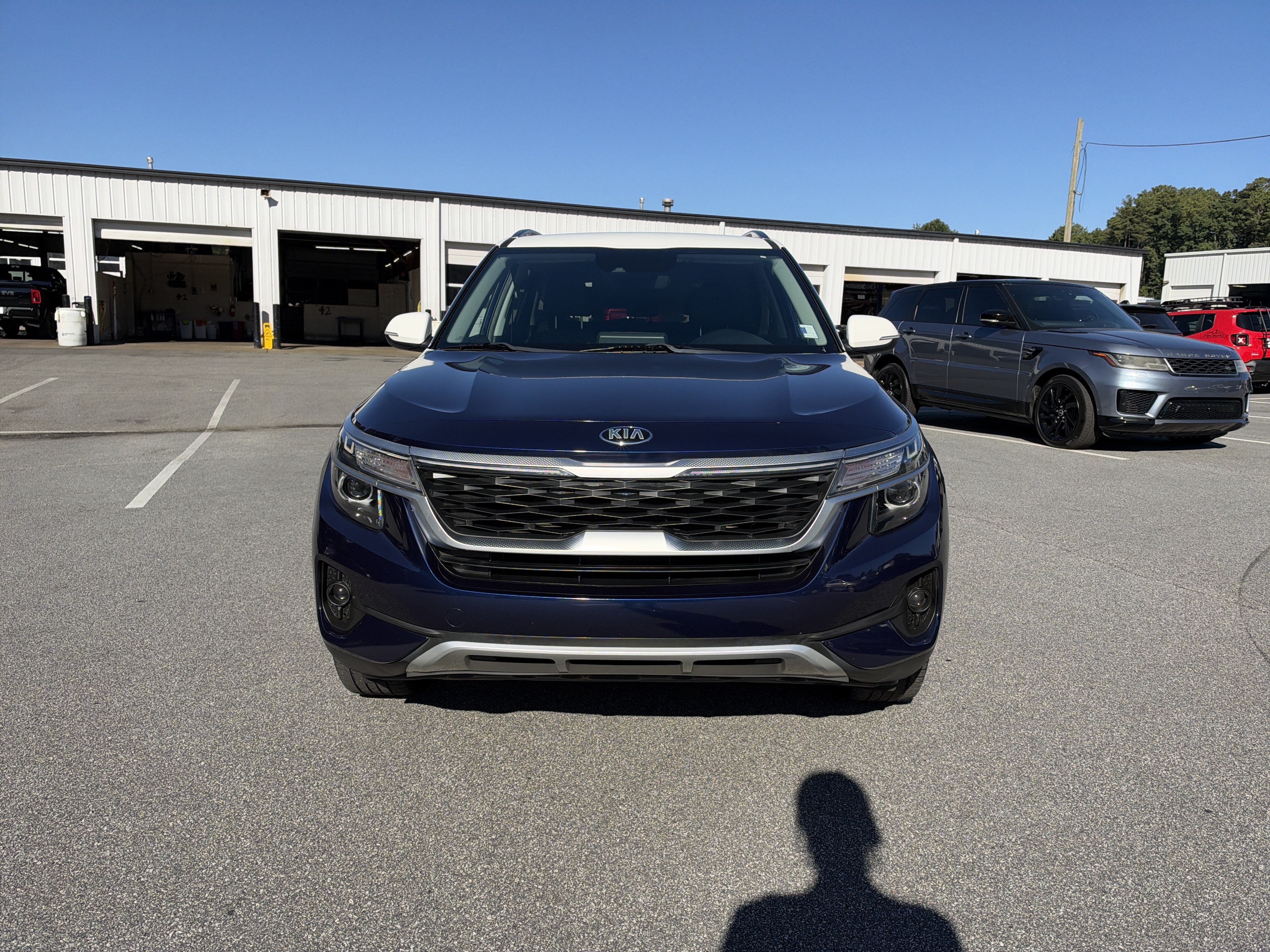 Used 2021 Kia Seltos S FWD image 2