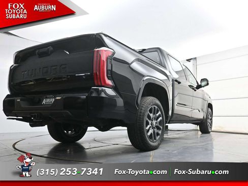 Used 2024 Toyota Tundra Platinum image 18
