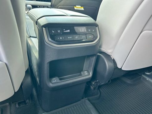 Used 2026 Lexus TX 350 AWD w/ Technology Package image 33