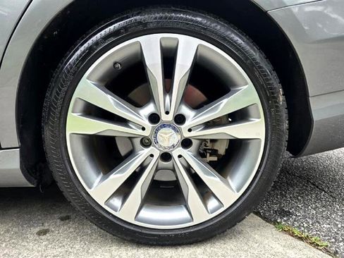 Used 2015 Mercedes-Benz C 300 Sedan image 18