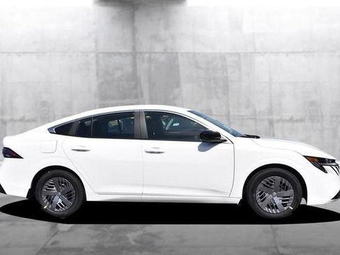 New 2026 Nissan Sentra SV image 5