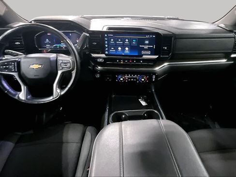 Used 2025 Chevrolet Silverado 2500 LT w/ Z71 Chrome Sport Edition AWD/4WD image 16