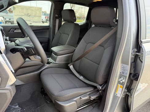 New 2026 GMC Canyon Elevation image 12