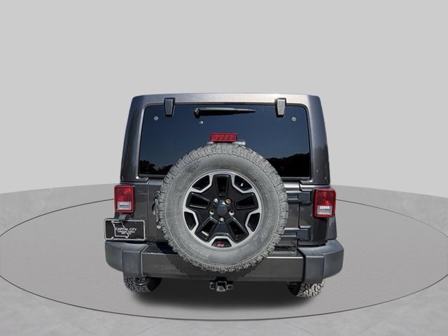 Used 2017 Jeep Wrangler Unlimited Sahara w/ Connectivity Group AWD/4WD image 5