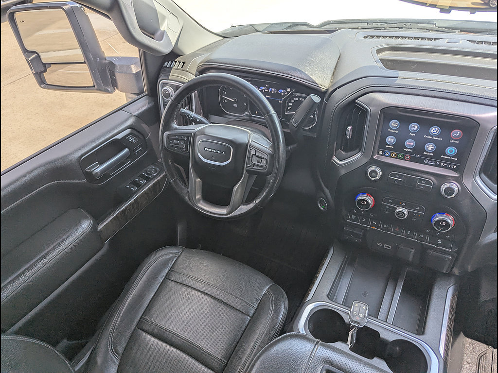 Used 2021 GMC Sierra 3500 Denali w/ Denali Ultimate Package AWD/4WD image 25