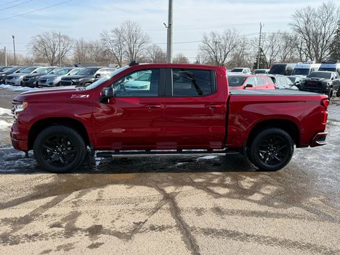 Used 2025 Chevrolet Silverado 1500 RST image 4