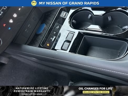 New 2026 Nissan Murano Platinum w/ Cargo Package AWD/4WD image 21
