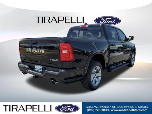 Used 2025 RAM 1500 4x4 Crew Cab image 7