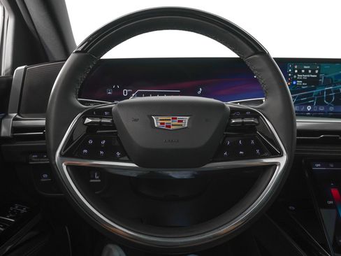 Used 2025 Cadillac Escalade Sport w/ Touring Package AWD/4WD image 17