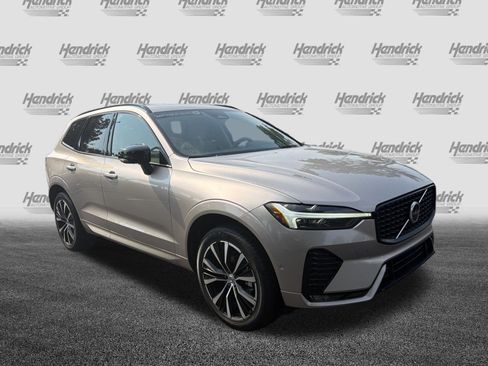 Certified 2024 Volvo XC60 B5 Plus w/ Protection Package Premier AWD/4WD image 2