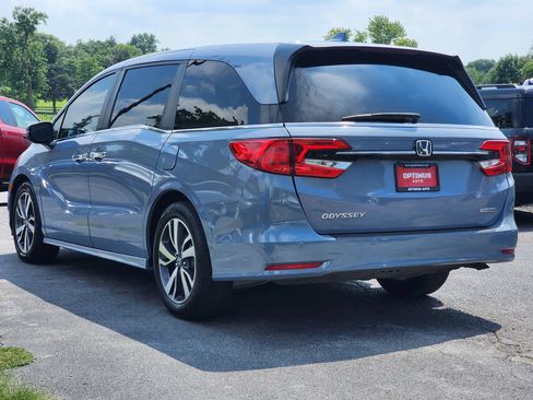 Used 2023 Honda Odyssey Touring image 5