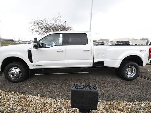 New 2026 Ford F350 Platinum image 5