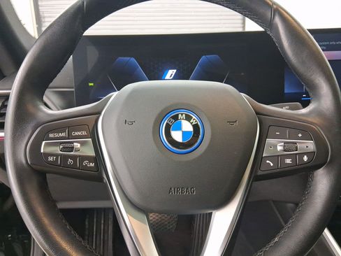 Used 2024 BMW i4 eDrive40 w/ Convenience Package image 15