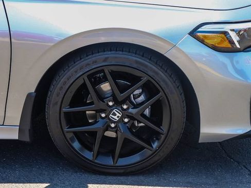Used 2025 Honda Civic Sport image 8