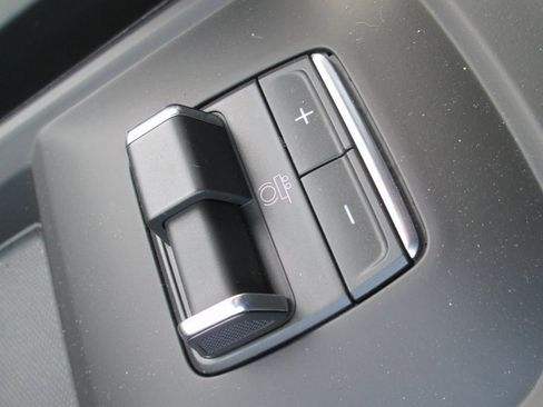 New 2026 GMC Sierra 2500 AT4 image 17