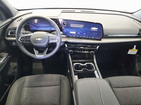 New 2026 Chevrolet Traverse LT w/ LPO, Floor Liner Package image 6