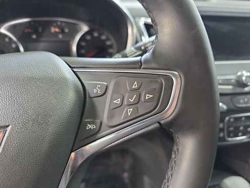 Used 2024 Chevrolet Equinox LT AWD/4WD image 18