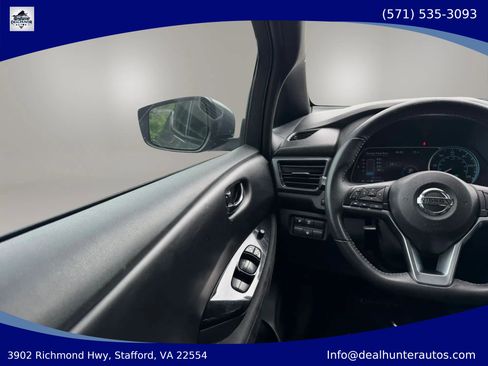 Used 2018 Nissan Leaf SV w/ SV Technology Package FWD image 33