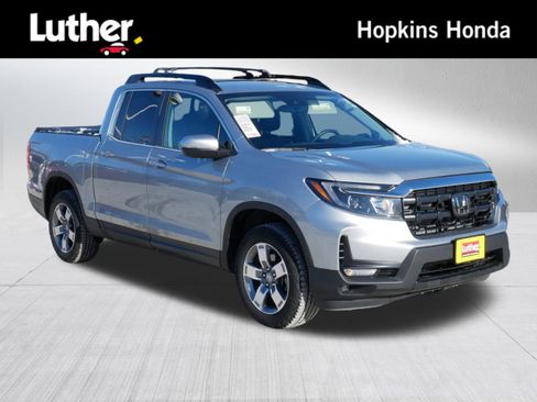 Certified 2025 Honda Ridgeline RTL image 1