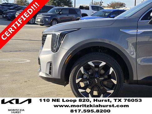 Certified 2025 Kia Sorento EX w/ Panoramic Sunroof Package image 14