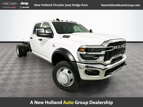 New 2026 RAM 5500 Tradesman w/ Chrome Appearance Group AWD/4WD image 1