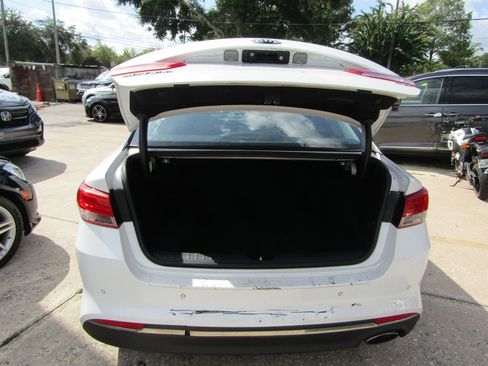 Used 2016 Kia Optima EX w/ Premium Package FWD image 7