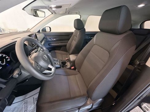 Used 2025 Honda CR-V LX image 13