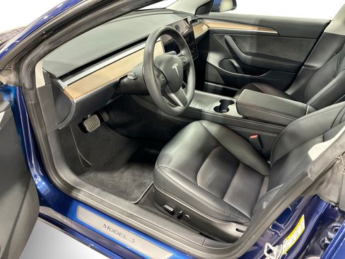 Certified 2023 Tesla Model 3 Standard Range RWD image 9