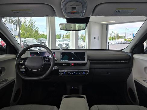 Used 2024 Hyundai Ioniq 5 Limited AWD/4WD image 25