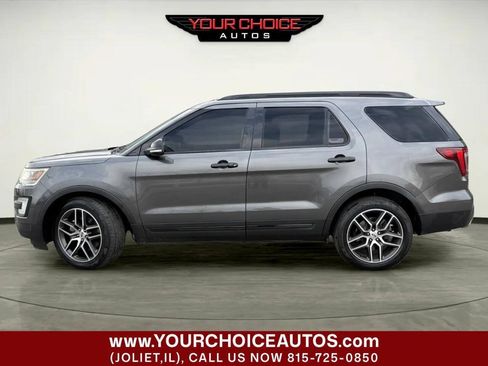 Used 2017 Ford Explorer Sport w/ Equipment Group 401A AWD/4WD image 4