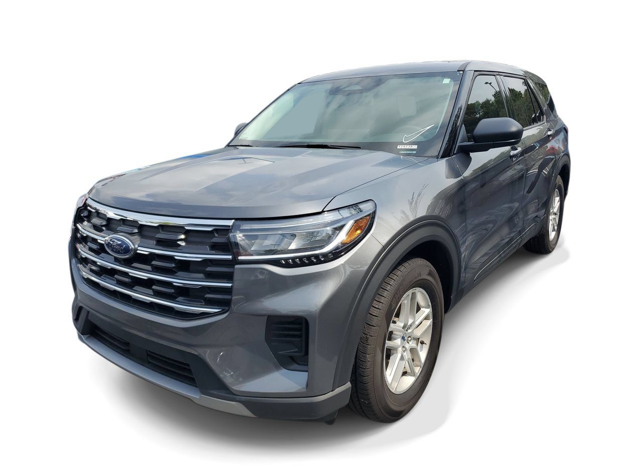 Used 2026 Ford Explorer Active RWD image 2