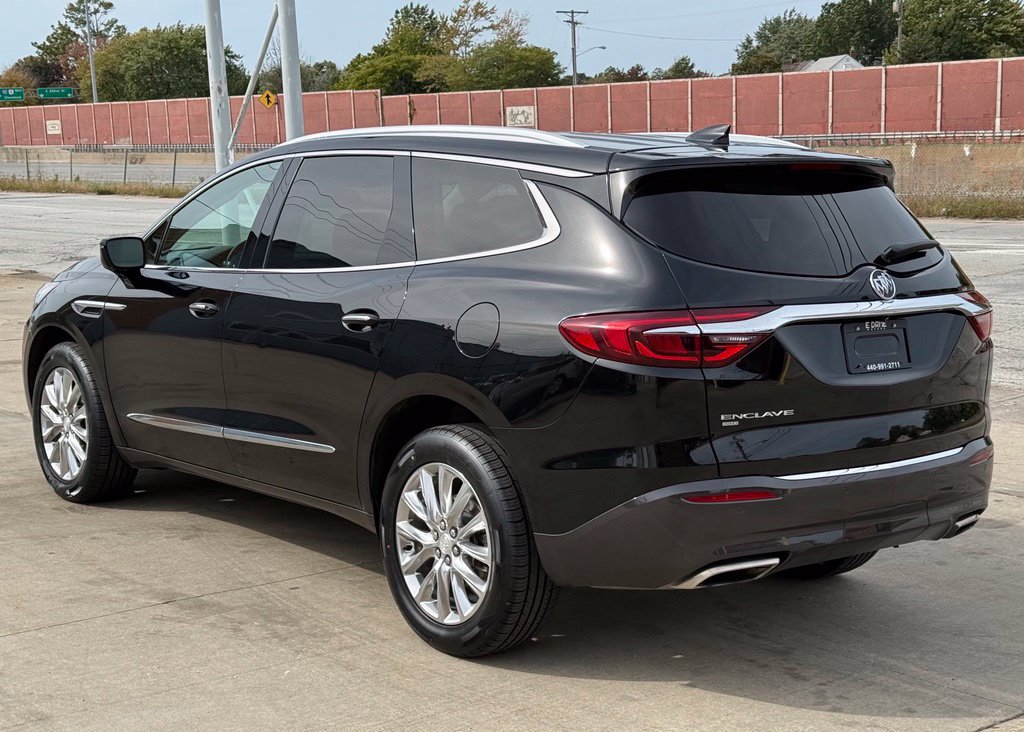 Used 2020 Buick Enclave Essence w/ Trailering Package, 5000 lbs. AWD/4WD image 10