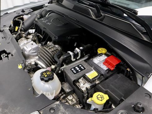 Used 2025 Jeep Compass Limited AWD/4WD image 15