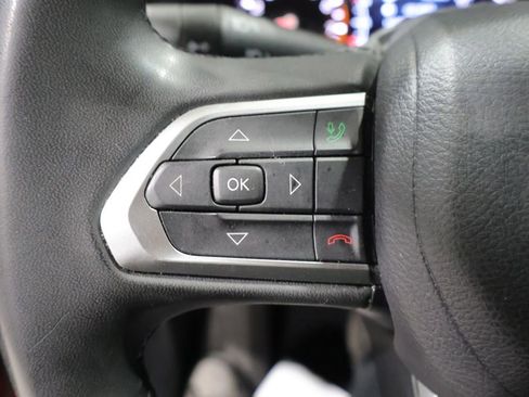 Used 2023 Jeep Compass Latitude AWD/4WD image 36