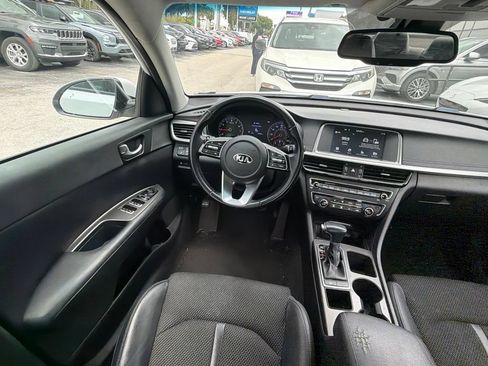 Used 2019 Kia Optima S w/ S Panoramic Sunroof Package FWD image 10
