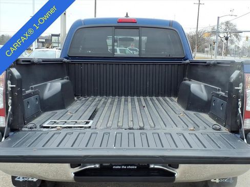 Used 2015 Toyota Tacoma 4x4 Access Cab w/ SR5 Package image 11