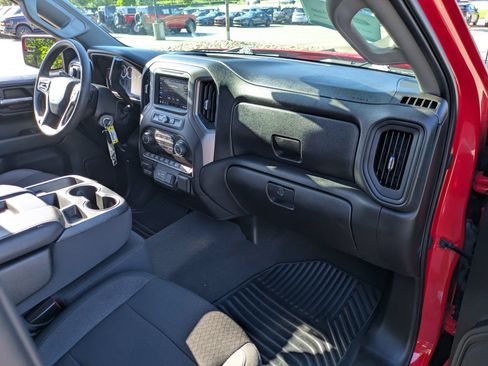 Used 2022 Chevrolet Silverado 1500 Custom Trail Boss w/ Safety Confidence Package AWD/4WD image 37