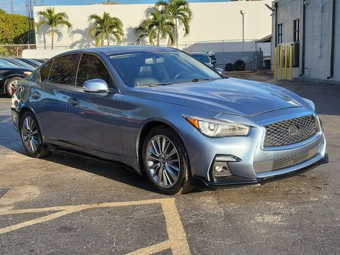 Used 2018 INFINITI Q50 Luxe AWD/4WD image 3