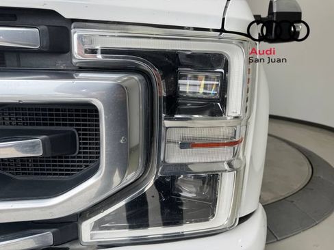 Used 2021 Ford F250 Platinum w/ FX4 Off-Road Package AWD/4WD image 4