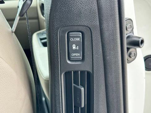 Used 2019 Honda Odyssey Elite image 29