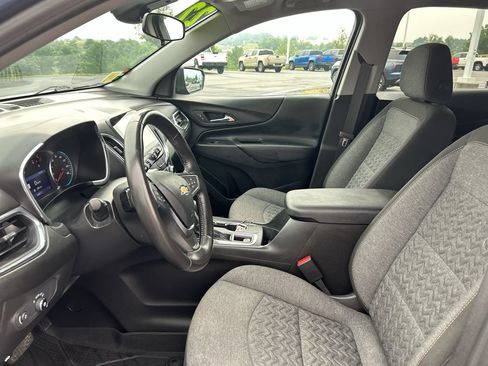 Used 2022 Chevrolet Equinox LT AWD/4WD image 22