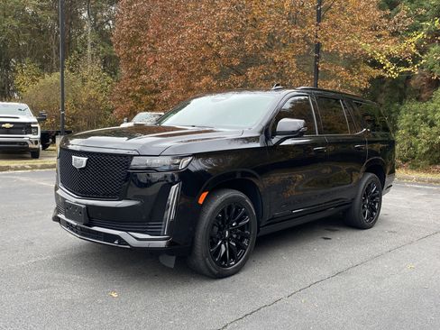 Used 2023 Cadillac Escalade Sport Platinum w/ LPO, ONYX Package image 5