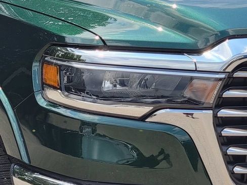 New 2026 RAM 1500 Laramie w/ Chrome Appearance Group AWD/4WD image 16