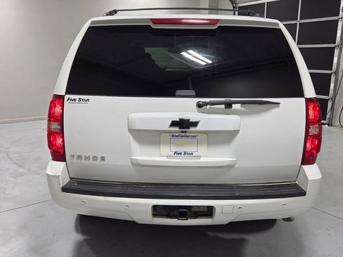 Used 2013 Chevrolet Tahoe LT RWD image 12