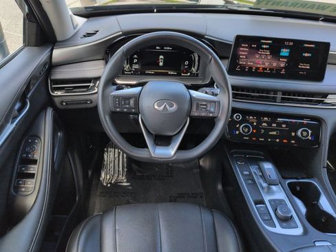 Used 2025 INFINITI QX60 Luxe FWD image 18