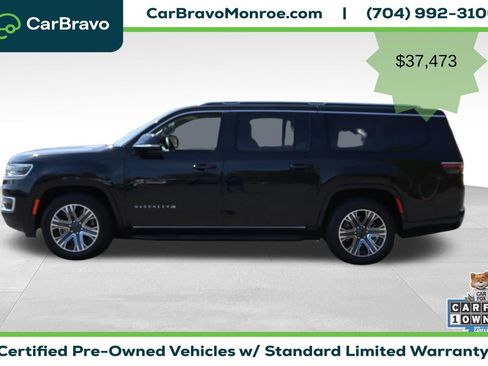 Used 2024 Jeep Wagoneer L Series II RWD image 9