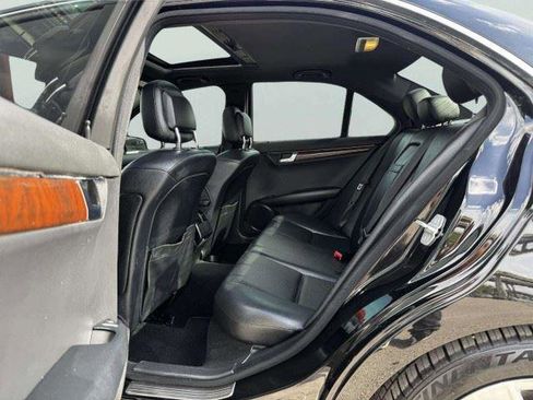 Used 2011 Mercedes-Benz C 300 Sedan image 27